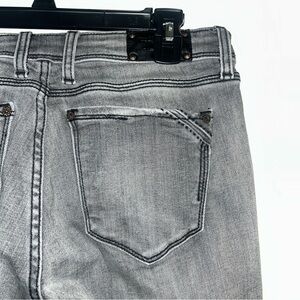 Buckle Black Gray Skinny Jeans